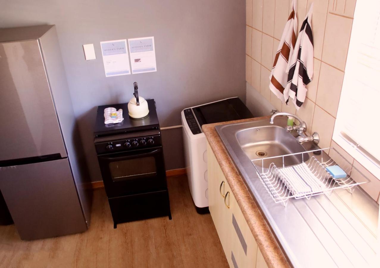 Modern Farm Apartment Lichtenburg Ngoại thất bức ảnh
