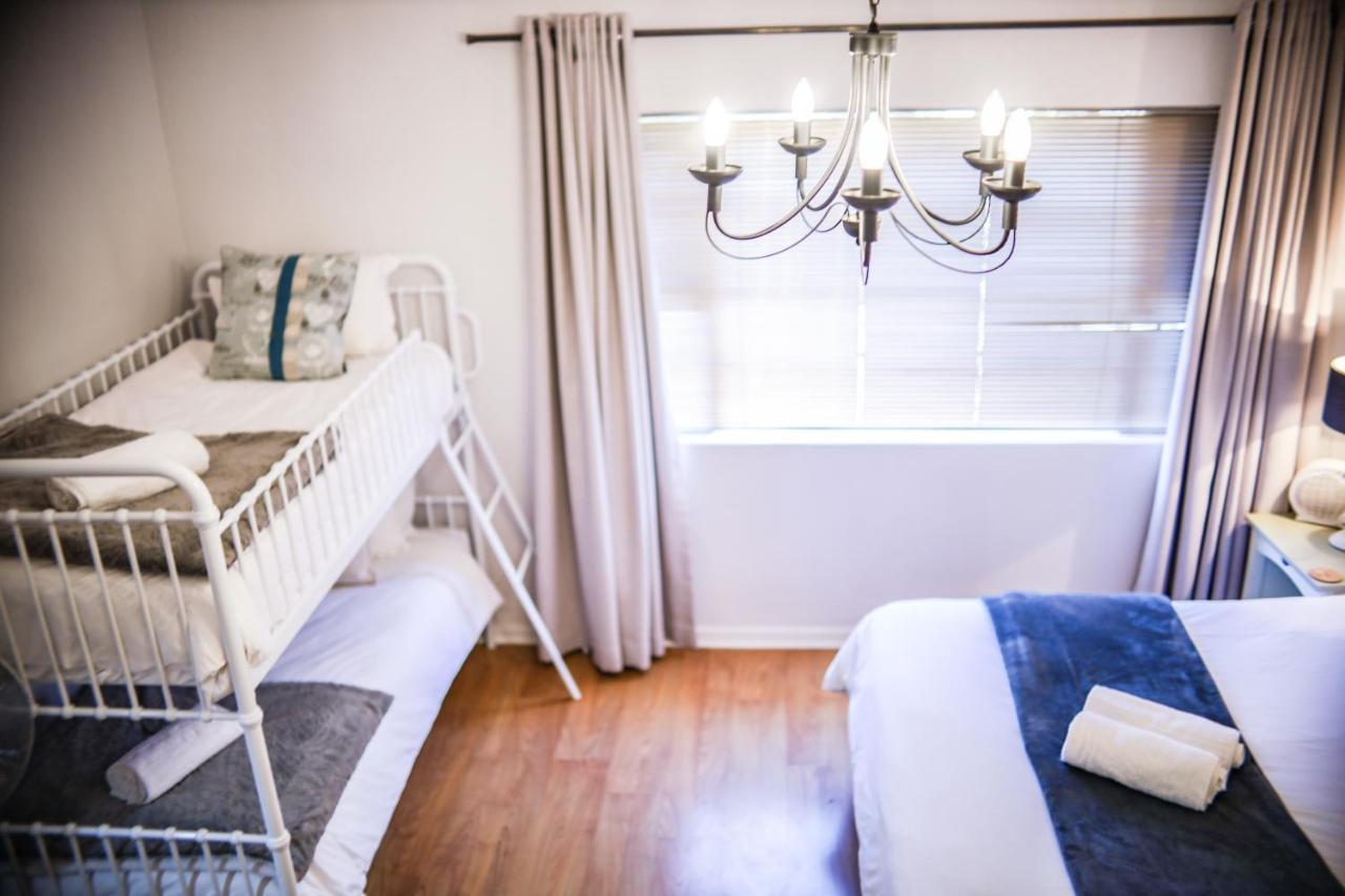Modern Farm Apartment Lichtenburg Ngoại thất bức ảnh