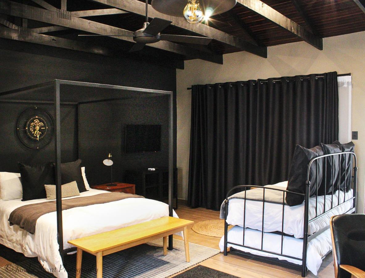 Modern Farm Apartment Lichtenburg Ngoại thất bức ảnh