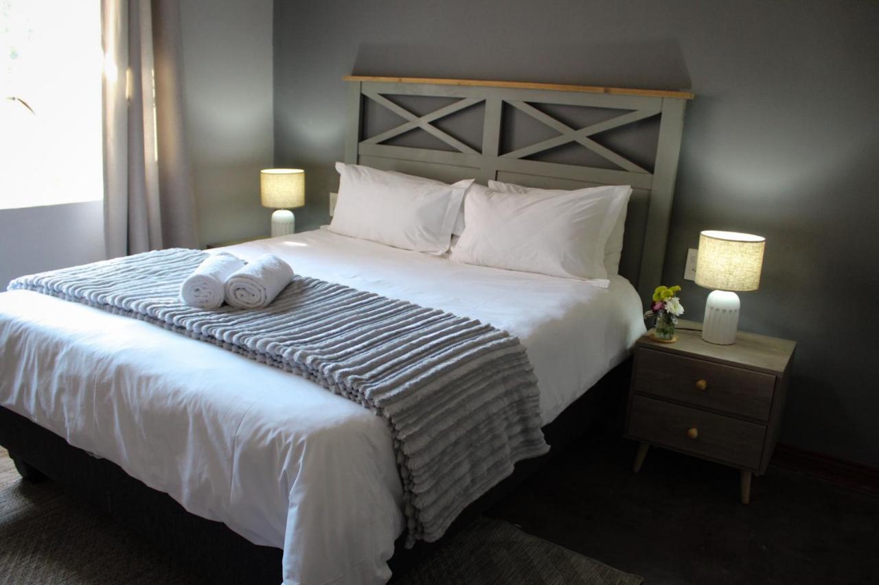 Modern Farm Apartment Lichtenburg Ngoại thất bức ảnh